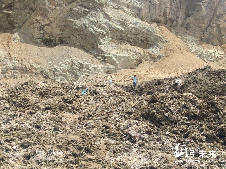 富陽近萬噸造紙垃圾跨地區偷倒，紙業新聞